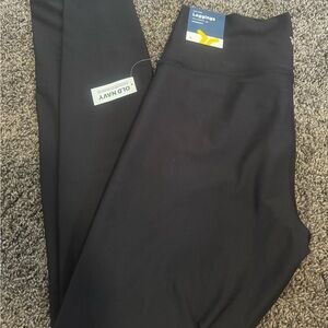 OLD NAVY NEW High-Waisted
PowerSoft Full-Length Pocket
Legging's SIZE L